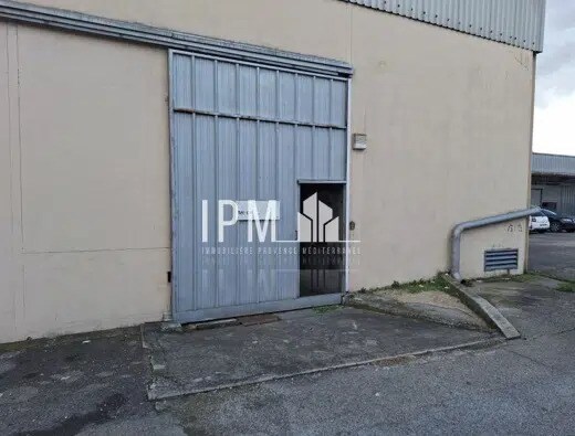 Industrial in Vitrolles for lease Building Photo- Image 1 of 6