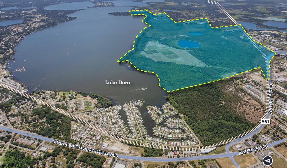 County Road 561 & South Shore of Lake Dora, Tavares, FL à vendre - Photo du bâtiment - Image 2 de 6