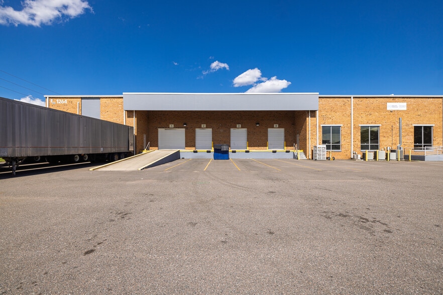 1264 La Quinta Dr, Orlando, FL for lease - Building Photo - Image 3 of 14