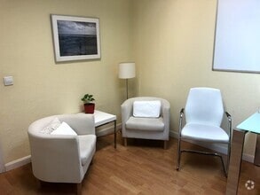 Calle del Doctor Fleming, 44, Madrid, Madrid for lease Interior Photo- Image 2 of 6