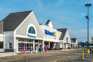 Plus de détails pour 60-72 Main St, North Reading, MA - Commerce de détail à louer