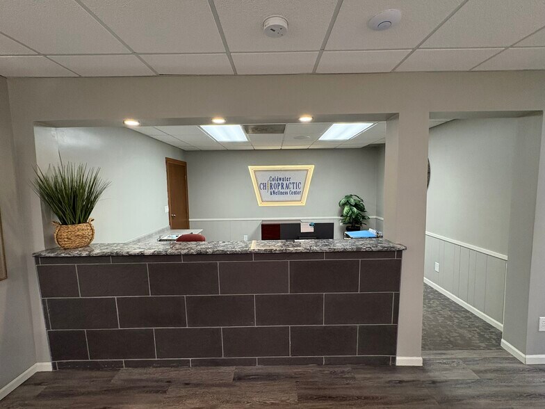 2655 N State Road 127, Angola, IN à louer - Photo du bâtiment - Image 2 de 9