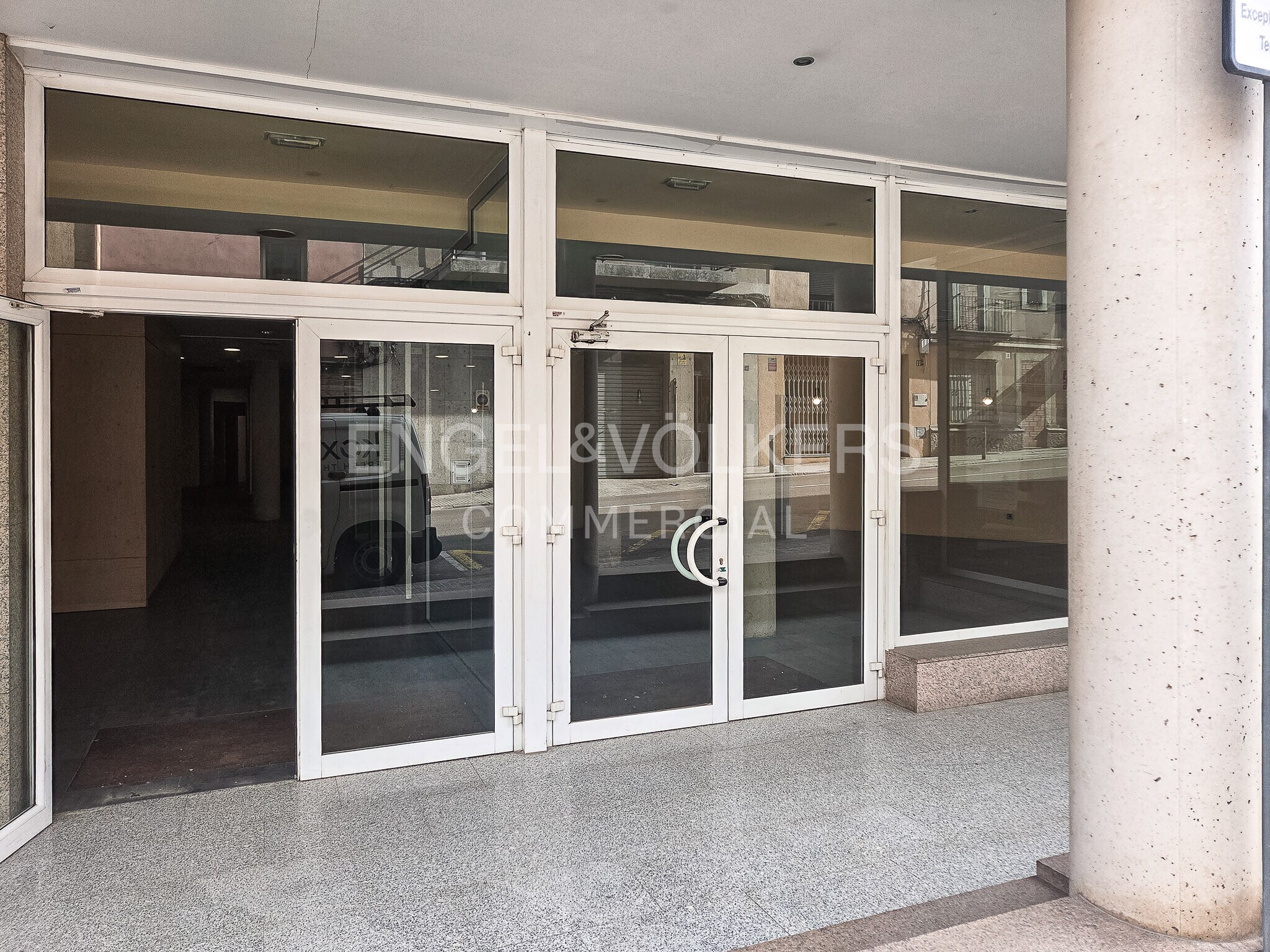 Multifamily in Vilafranca del Penedès, Barcelona for sale Interior Photo- Image 1 of 2