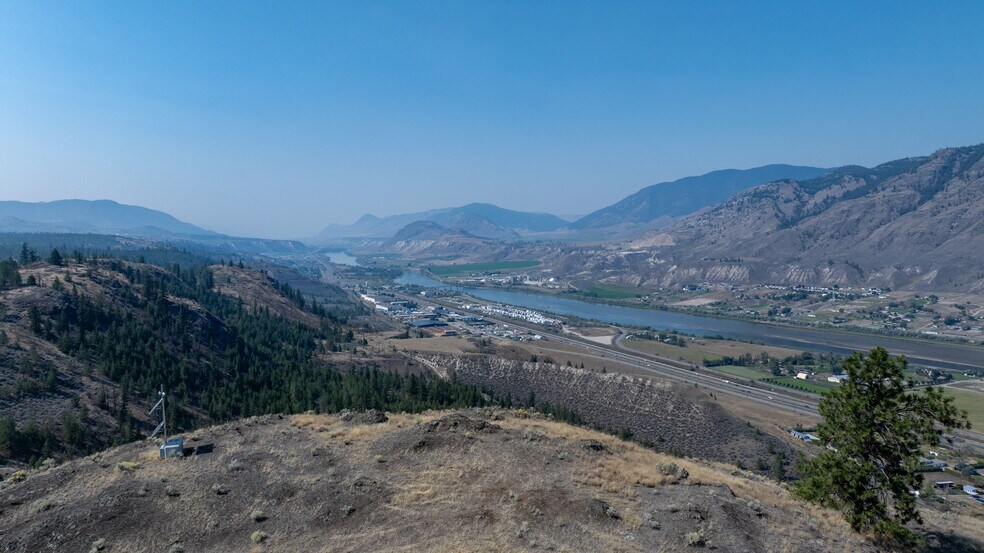 525 Barnhartvale Rd, Kamloops, BC à vendre - Aérien - Image 2 de 53