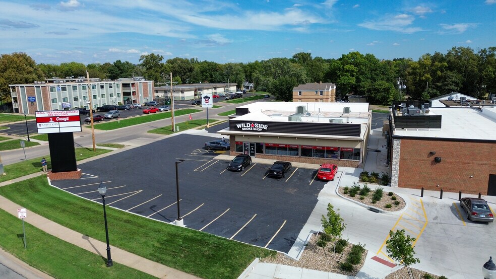 1634 SW Washburn Ave, Topeka, KS à vendre - Photo du bâtiment - Image 3 de 6