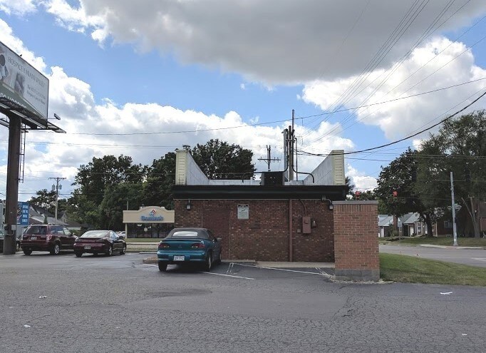 528 Wilmington Ave, Dayton, OH à louer - Photo du bâtiment - Image 3 de 4
