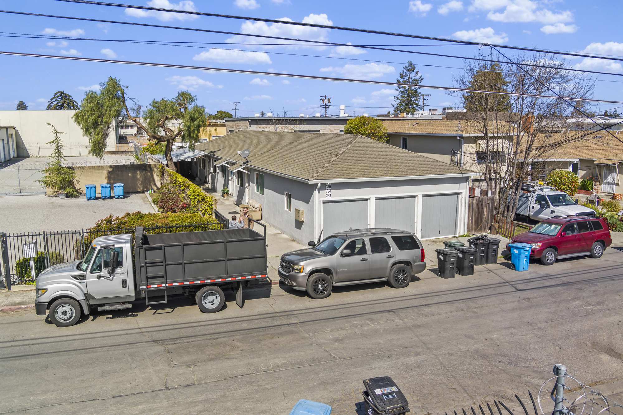 757 Warrington Ave, Redwood City, CA à vendre Photo du bâtiment- Image 1 de 13