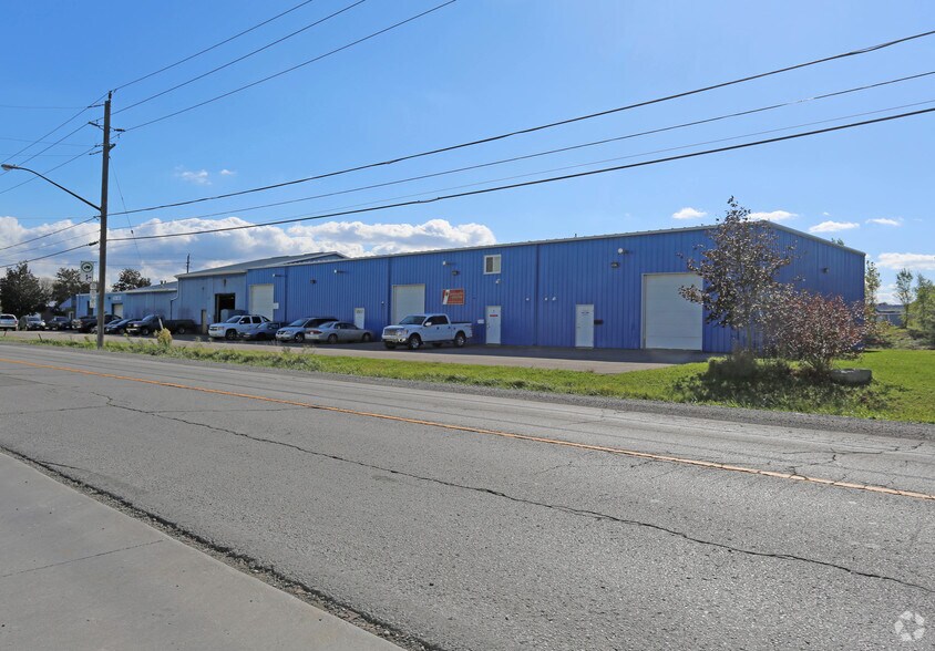 351 Leaside Ave, Hamilton, ON for sale - Primary Photo - Image 1 of 1