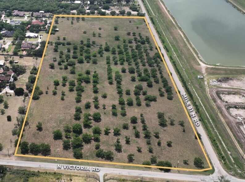 SWC N Victoria Rd & E Mile 11, Donna, TX à vendre - Aérien - Image 2 de 2