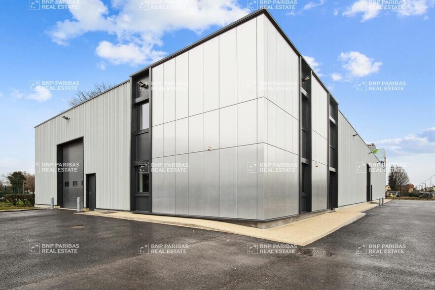 Office in Vaires-sur-Marne for lease - Building Photo - Image 3 of 20