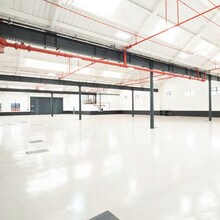 2 Chickenhall Ln, Eastleigh for lease Interior Photo- Image 2 of 2