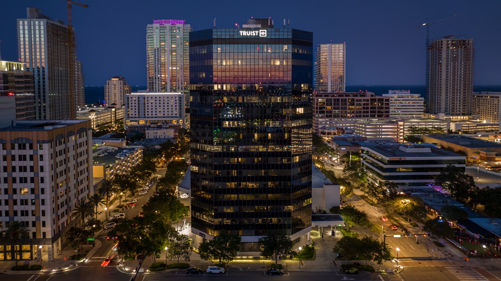 360 Central Ave, Saint Petersburg, FL for lease Building Photo- Image 1 of 11