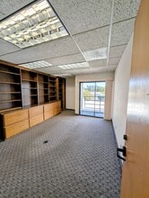 7590 Fay Ave, La Jolla, CA for lease Interior Photo- Image 2 of 6