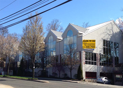 4600 Main St, Bridgeport, CT for sale - Building Photo - Image 1 of 1