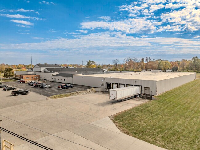 More details for 3401 W 8th St, Muncie, IN - Industrial for Sale