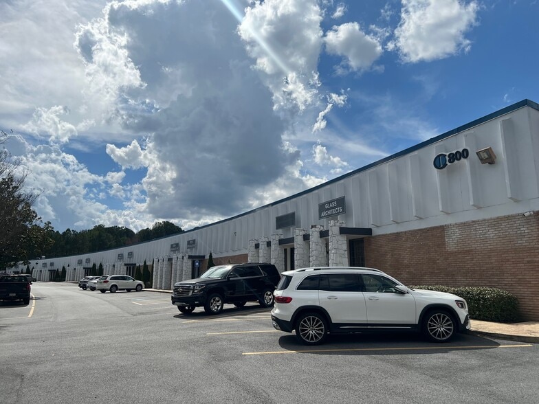 800 Great Southwest Pky, Atlanta, GA à louer - Photo du bâtiment - Image 3 de 9