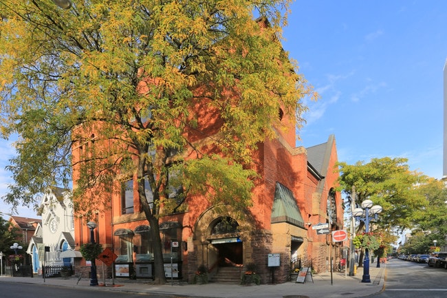 More details for 33 Hazelton Ave, Toronto, ON - Office for Sale