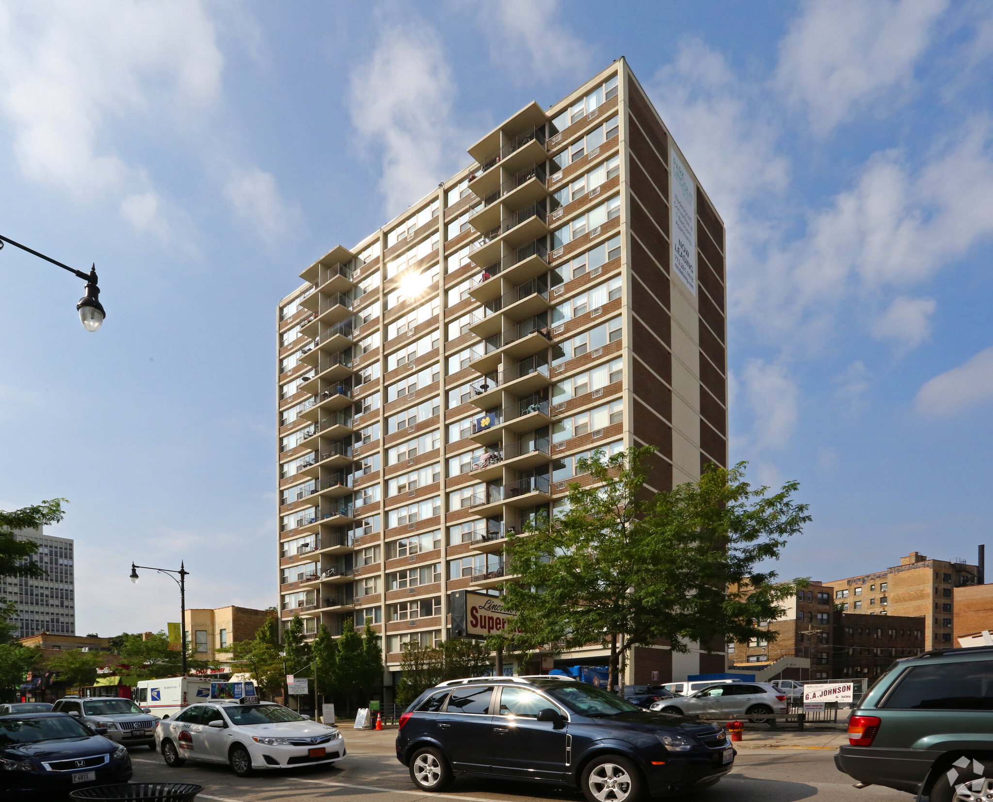 2470 N Clark St, Chicago, IL à vendre Photo principale- Image 1 de 1