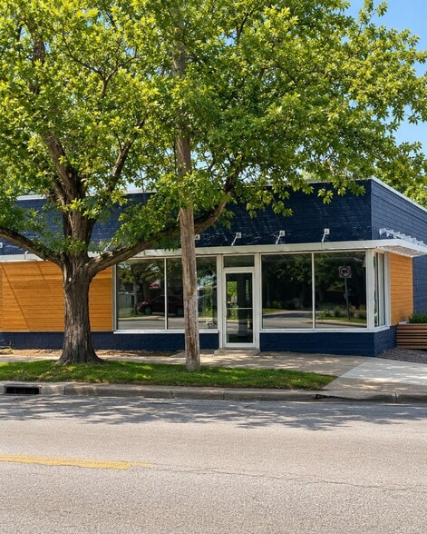 3700 Lee Rd, Shaker Heights, OH for lease - Building Photo - Image 1 of 6