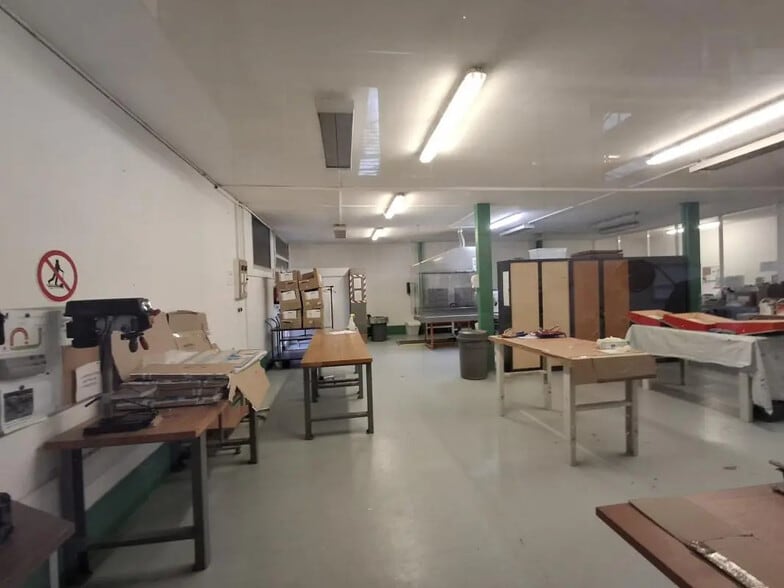 Flex in Villefranche-sur-Saône for sale - Interior Photo - Image 3 of 6