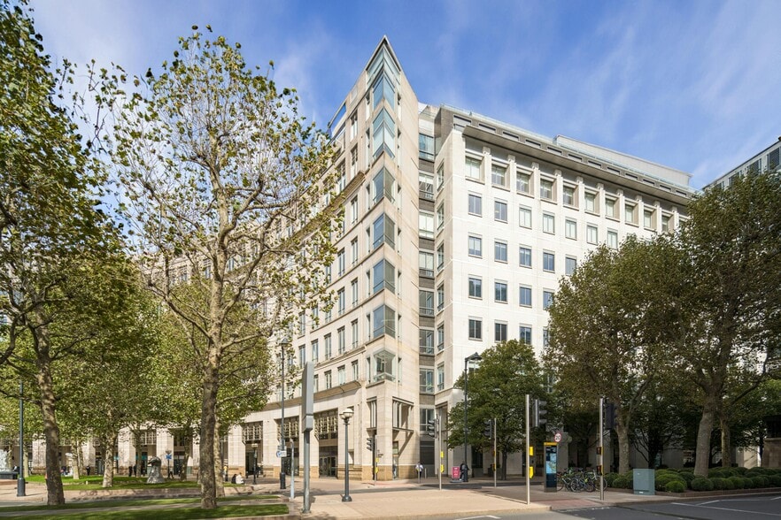 9-11 Westferry Circ, London for lease - Building Photo - Image 2 of 41