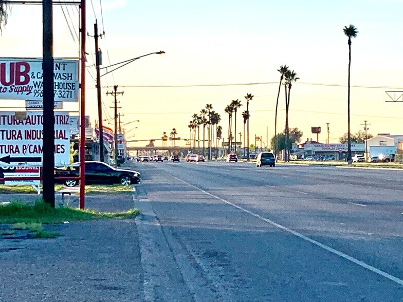 711 Business 83 Highway W, Pharr, TX à vendre - Photo principale - Image 1 de 3
