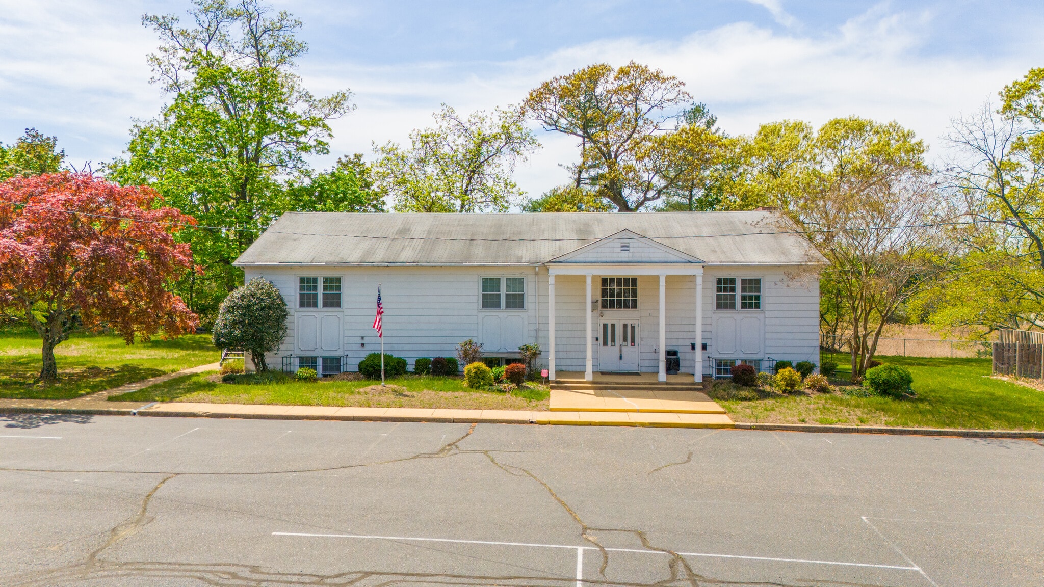 62 Hance Ave, Tinton Falls, NJ for lease Primary Photo- Image 1 of 21