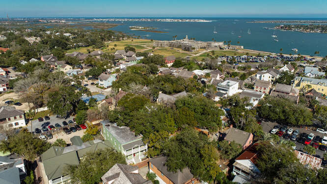 62 Cuna St, Saint Augustine, FL à vendre - Photo du bâtiment - Image 3 de 68