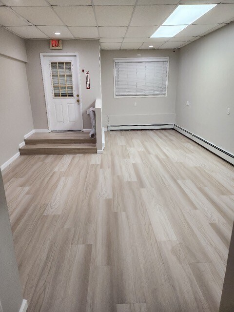 291 Echo Ave, Sound Beach, NY for lease Interior Photo- Image 1 of 3