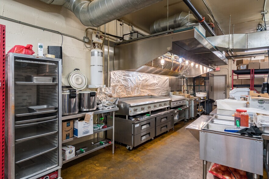 417 W Grace St, Richmond, VA à vendre - Photo du bâtiment - Image 2 de 34