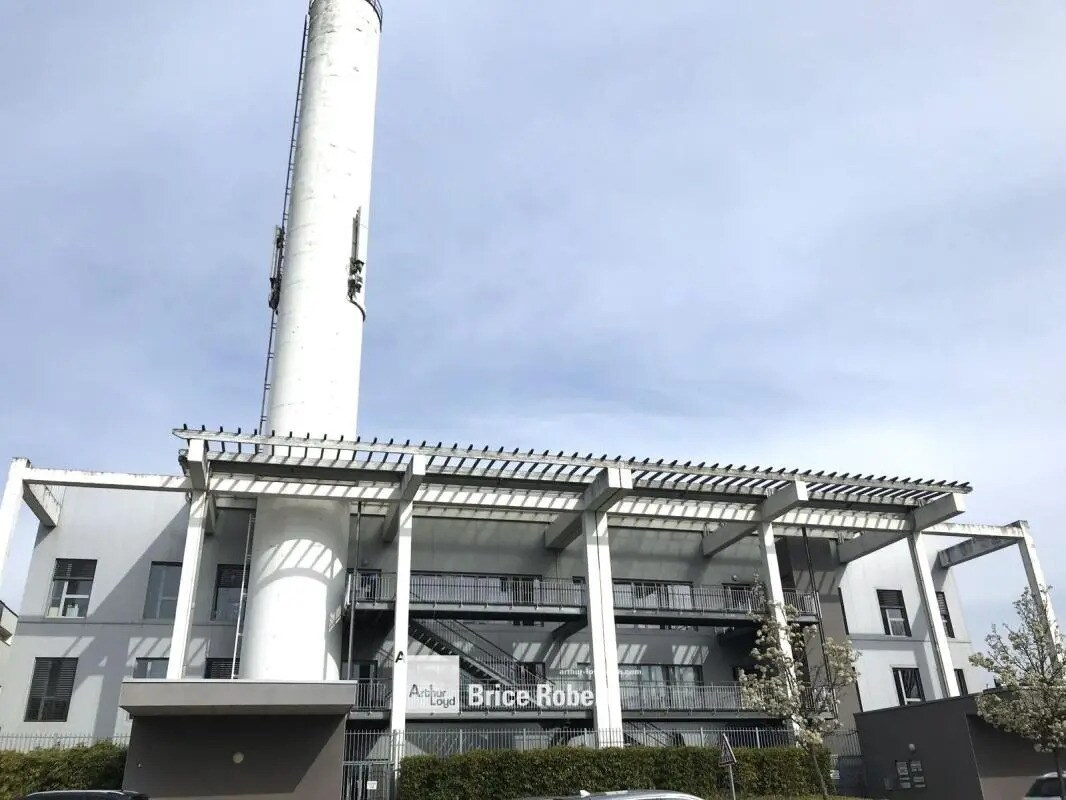 555 Chemin Du Bois, Rillieux-la-Pape à louer Photo du bâtiment- Image 1 de 8