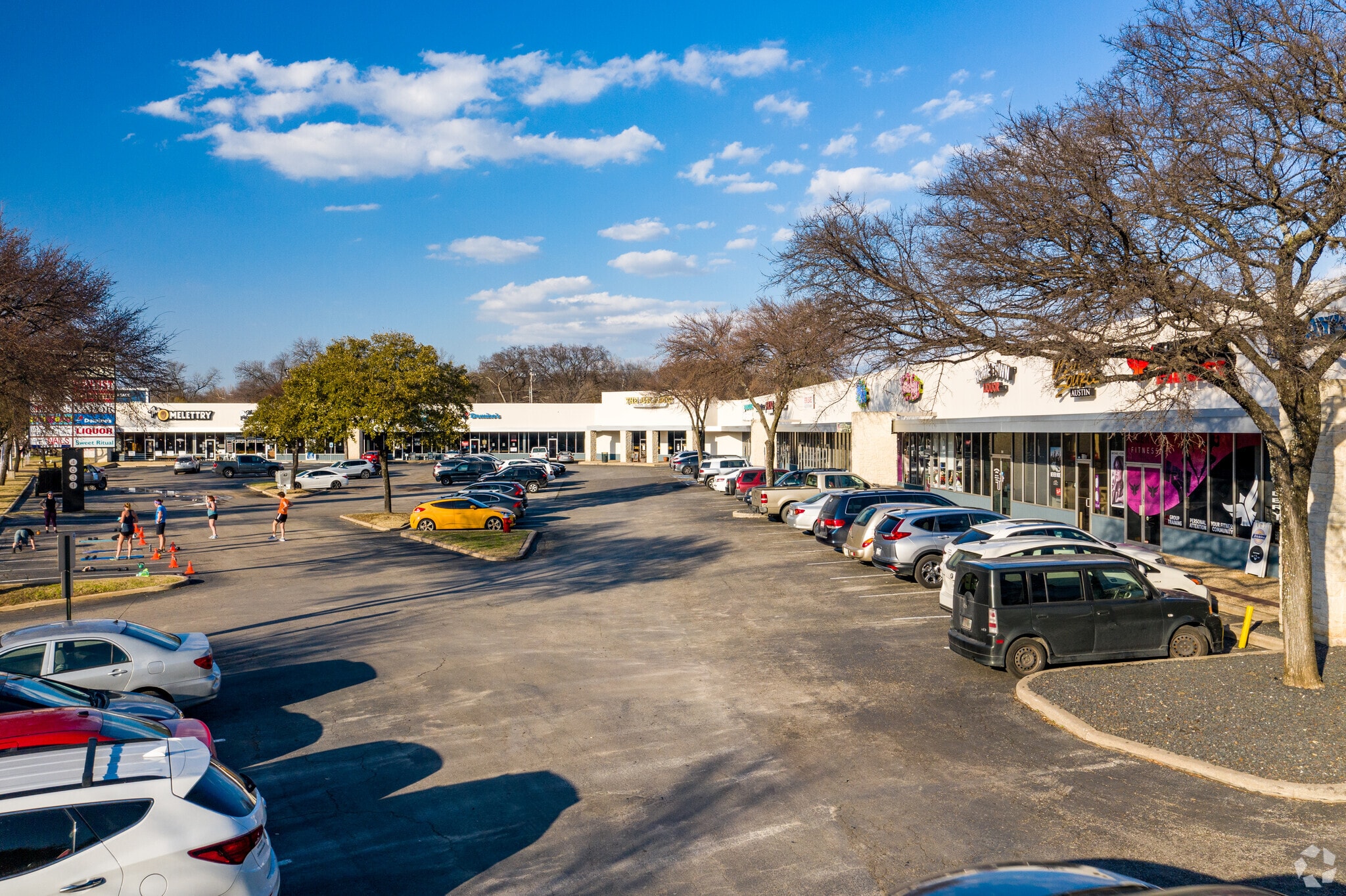 4631 Airport Blvd, Austin, TX for lease Building Photo- Image 1 of 7