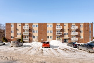 Plus de détails pour 1005-1015 Rue De La Commune, La Prairie, QC - Multi-résidentiel à vendre