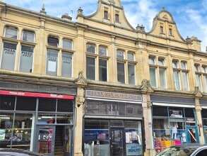 11 Corporation St, Dewsbury for lease Building Photo- Image 2 of 7