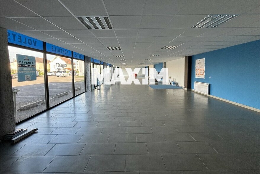 59 Avenue Roland Carraz, Chenôve for lease - Building Photo - Image 3 of 4