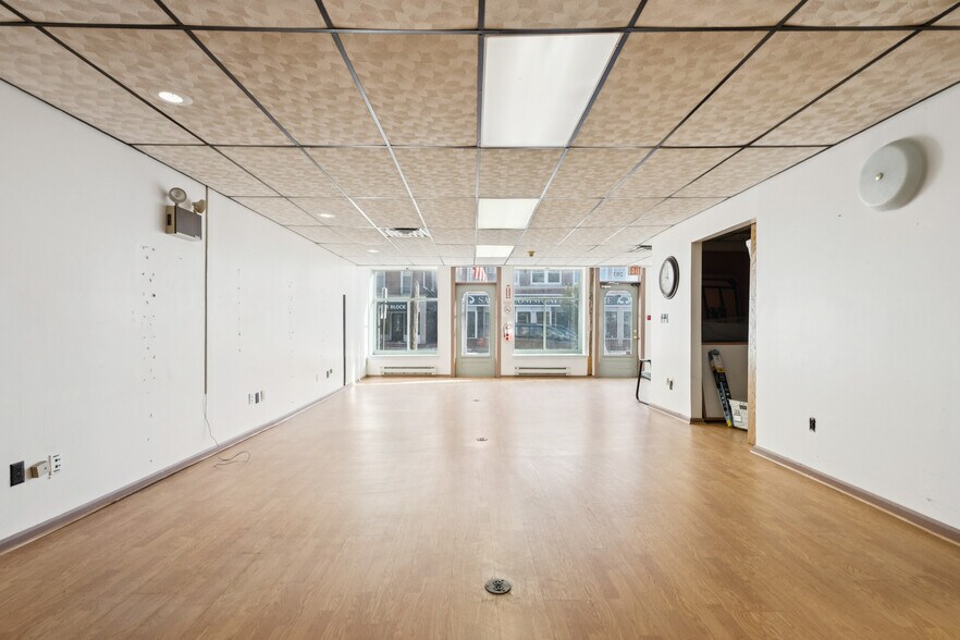 201-203 E Broadway, Salem, NJ à vendre - Photo du bâtiment - Image 2 de 18