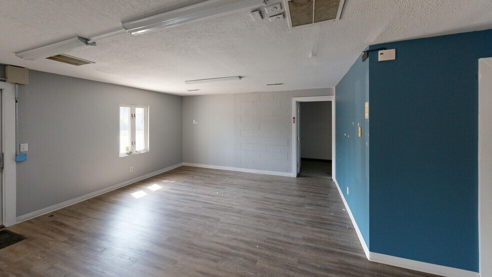 520 Spring St, Fort Wayne, IN à louer - Photo du bâtiment - Image 2 de 13