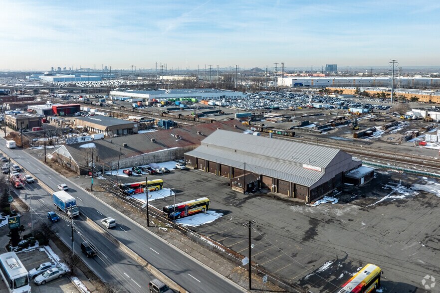 1207 Tonnelle Ave, North Bergen, NJ à louer - Photo du bâtiment - Image 1 de 1