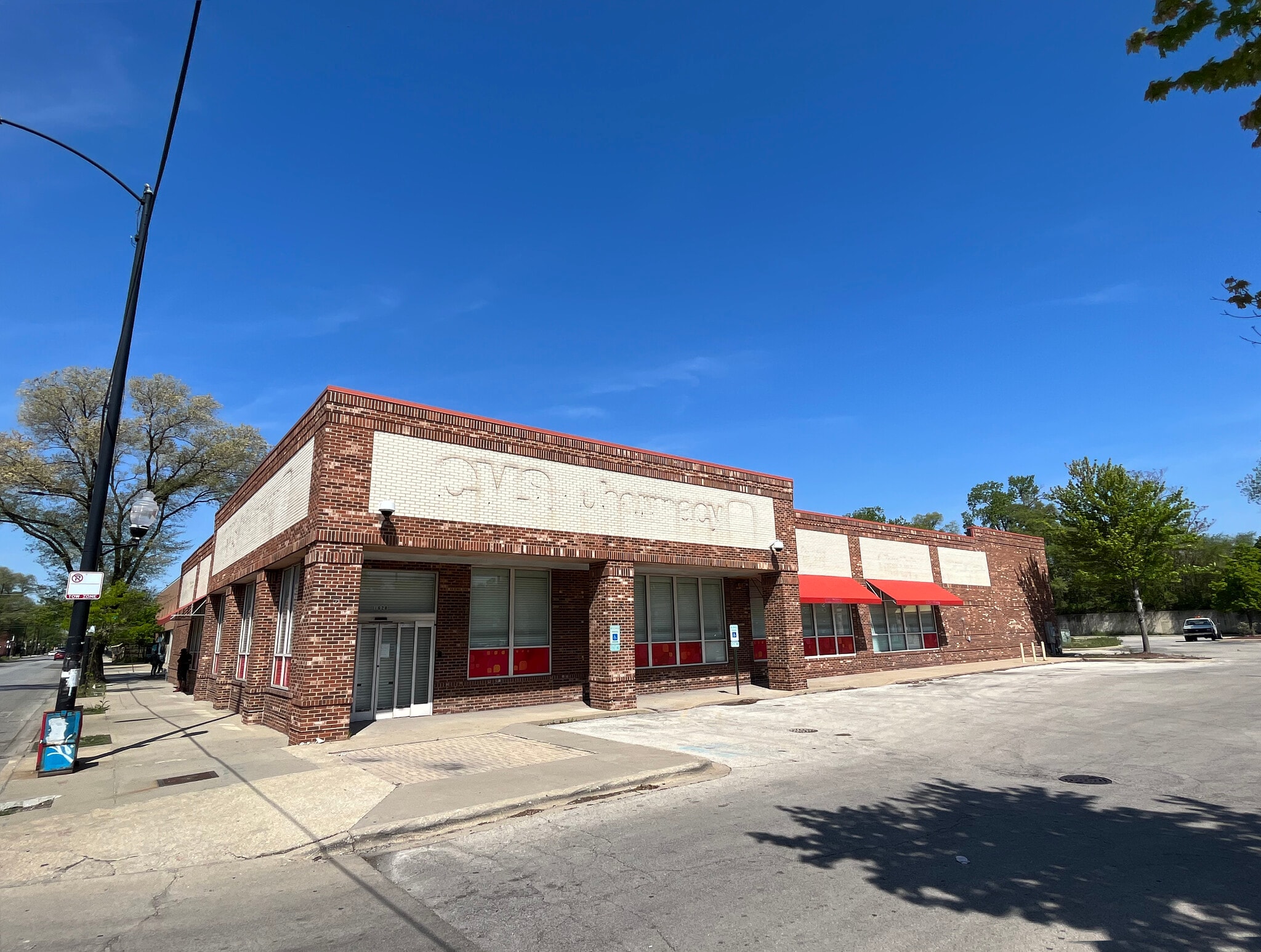1620 W 59th St, Chicago, IL for lease Building Photo- Image 1 of 4