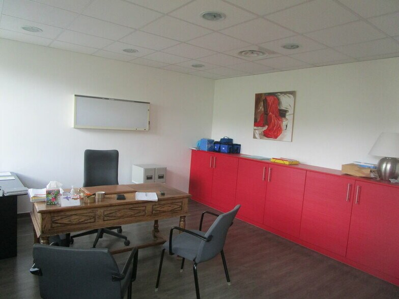 Office in Chalon-sur-Saône for sale - Interior Photo - Image 1 of 4