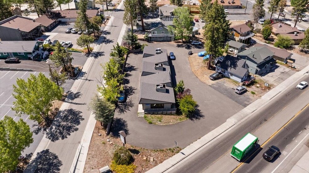 40585 Big Bear Blvd, Big Bear Lake, CA for sale - Building Photo - Image 3 of 50