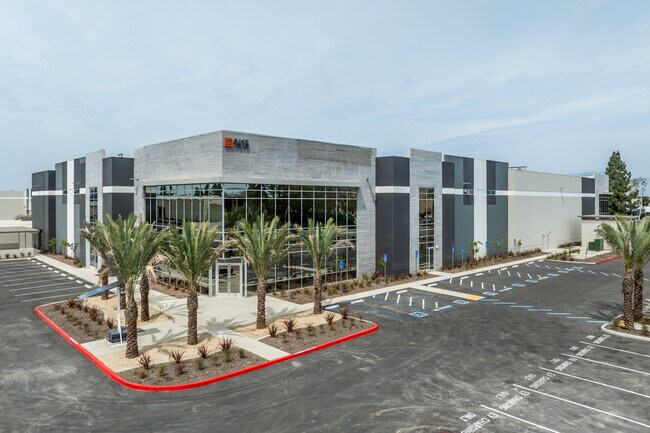 Plus de détails pour 9615 Norwalk Blvd, Santa Fe Springs, CA - Industriel à louer