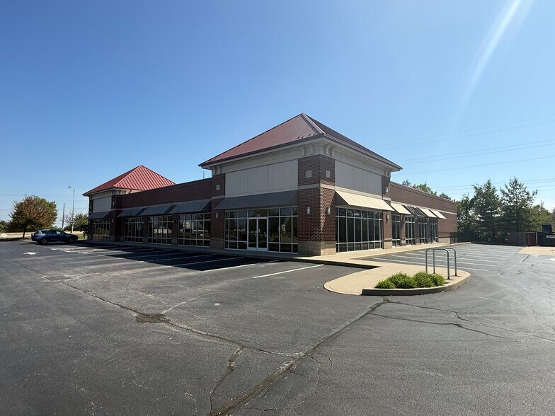 2151 North Bend Rd, Hebron, KY for lease - Building Photo - Image 1 of 17