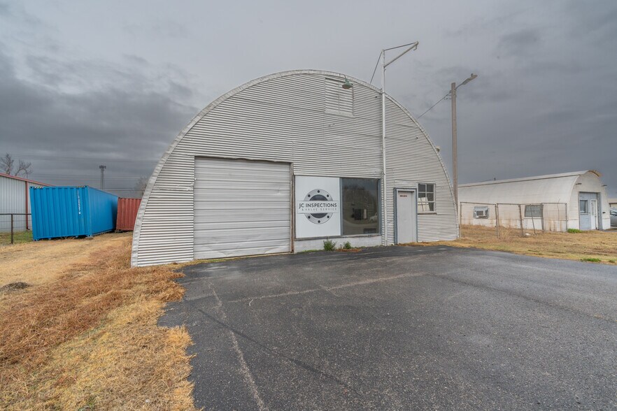 1923 E Highway 66, El Reno, OK à vendre - Photo du bâtiment - Image 3 de 50