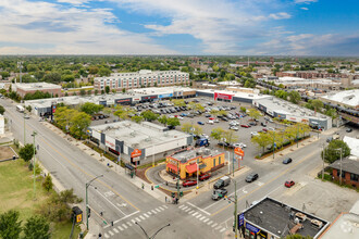 800 N Kedzie Ave, Chicago, IL - Aérien  Vue de la carte - Image1