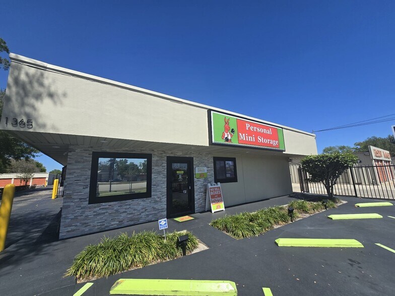1365 E Semoran Blvd, Apopka, FL à louer - Photo du bâtiment - Image 2 de 3