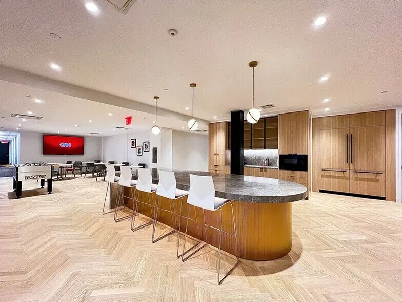 1501 Broadway, New York, NY à louer - Photo du bâtiment - Image 3 de 11