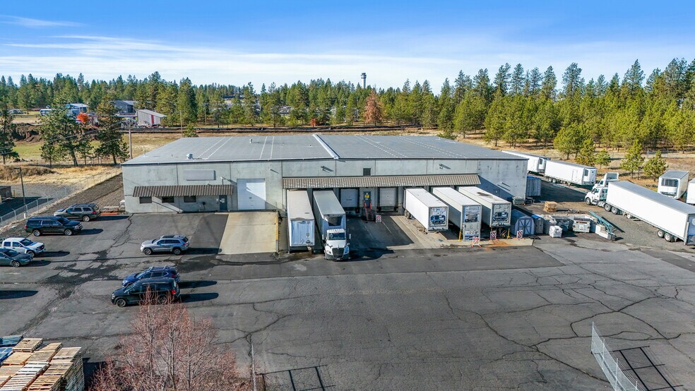 4616 S Ben Franklin Ln, Spokane, WA à vendre - Photo du bâtiment - Image 2 de 5