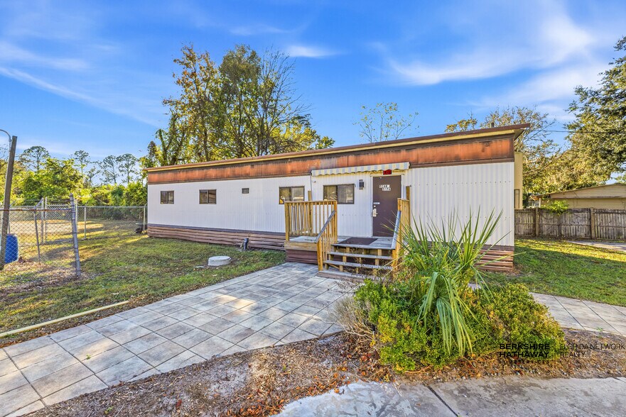 5876 Old Timuquana Rd, Jacksonville, FL à louer - Photo du bâtiment - Image 1 de 33