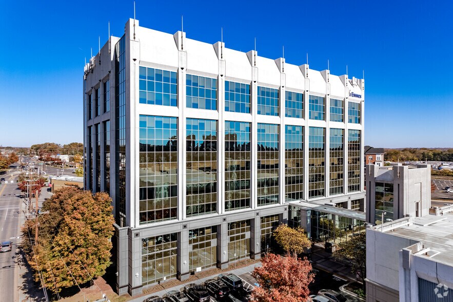 401 N Washington St, Rockville, MD à louer - Photo du bâtiment - Image 2 de 6